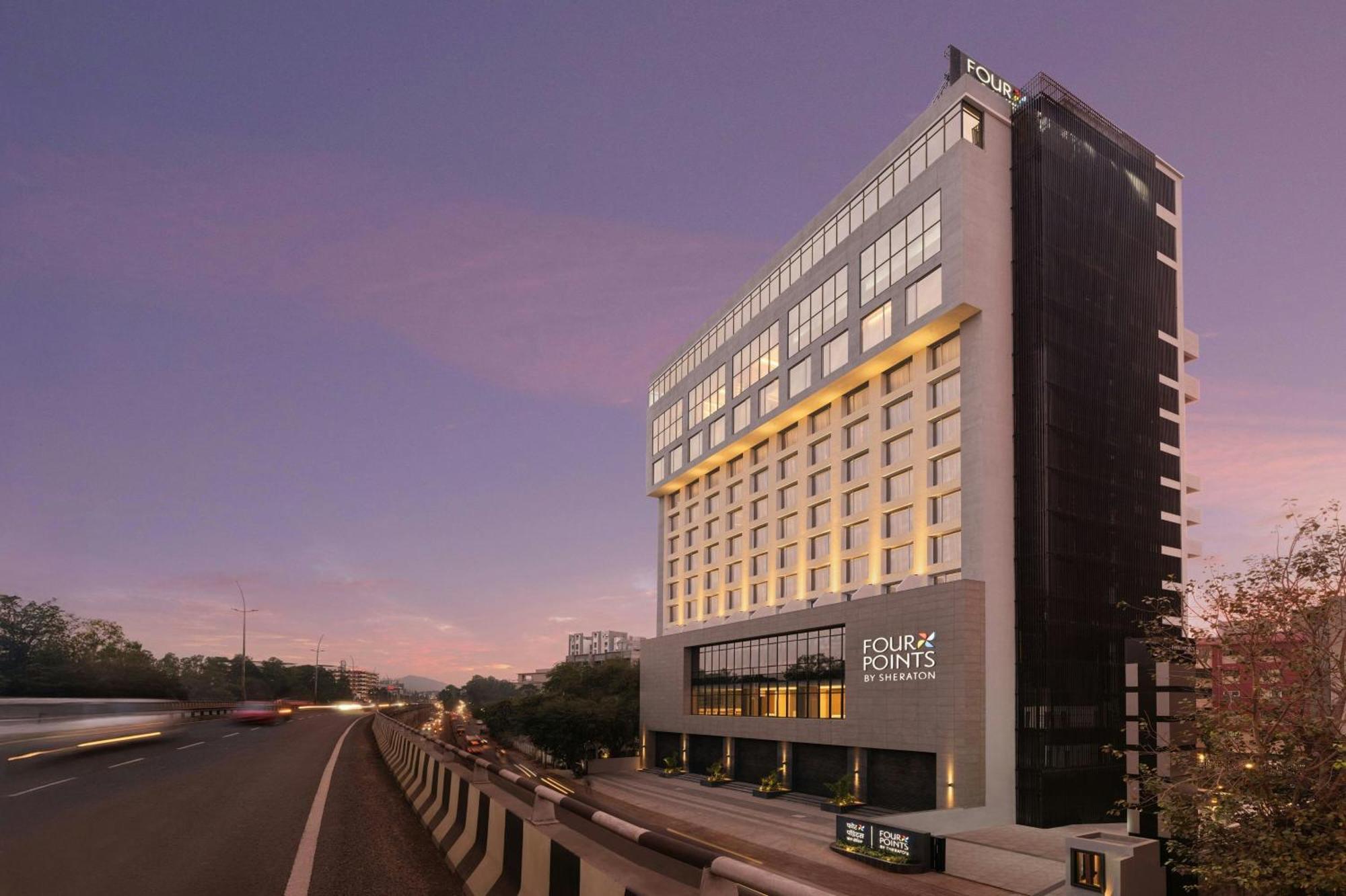 Four Points By Sheraton นาสิก ภายนอก รูปภาพ